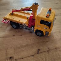 Bruder Abschleppwagen gelb guter Zustand