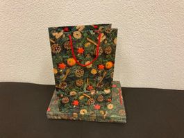 Geschenktaschen Weihnachten, 10 Stück, je ca. 32 x 23 x 11cm