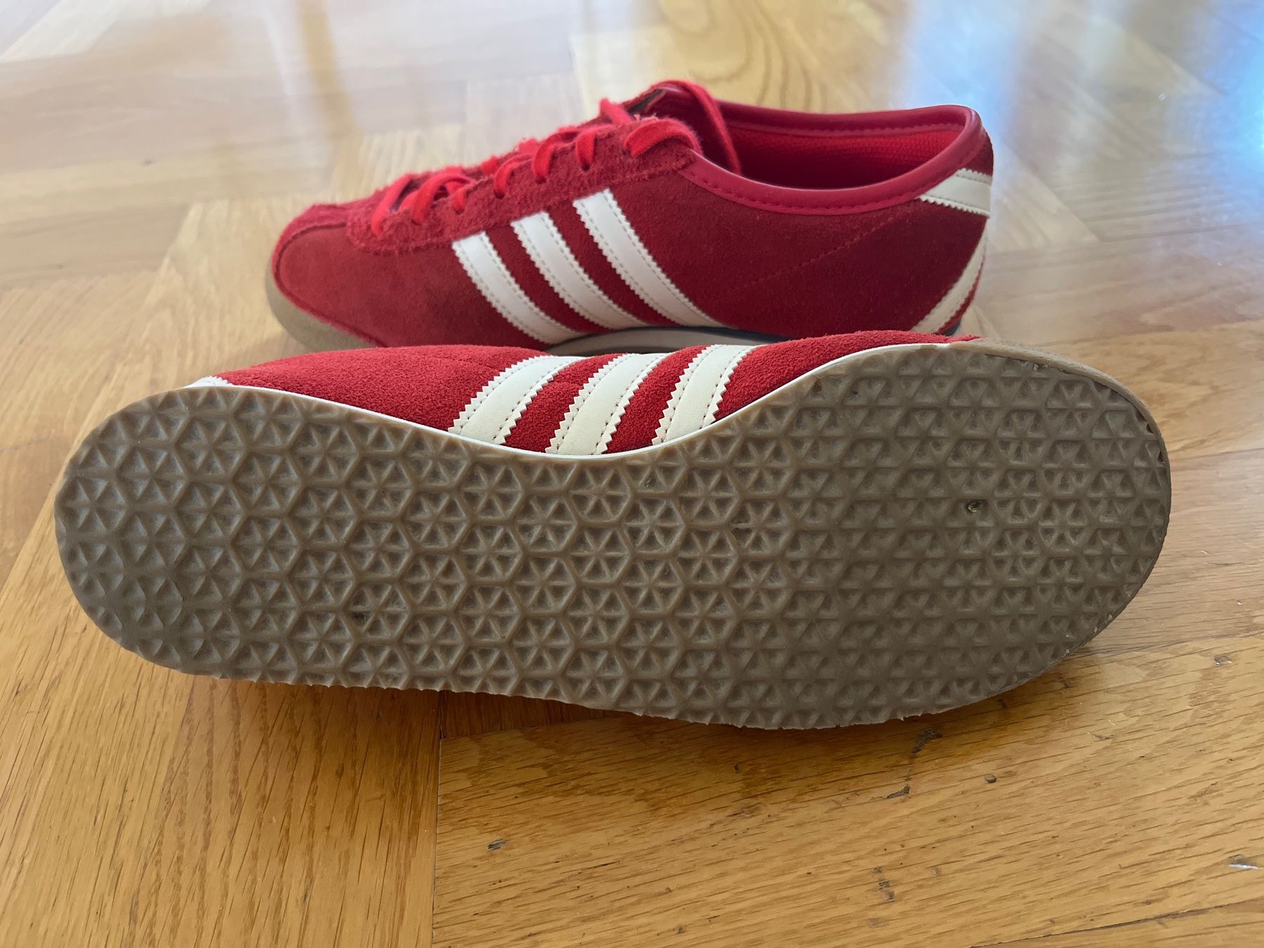 Adidas Scarpe da donna: Wunderschöne Adidas Italia Gr 38 – Usato da Zürich venduto da Joining_pisces 3