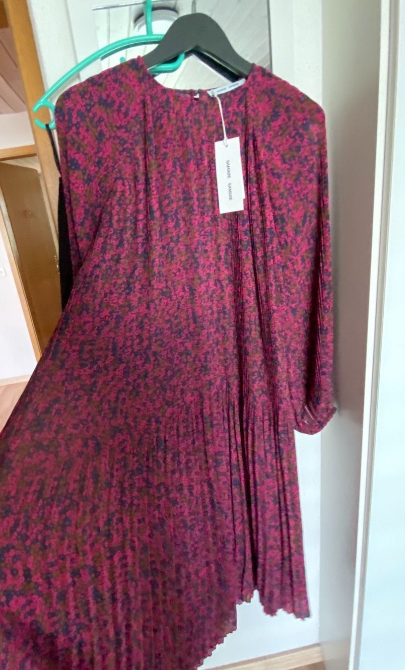 Vestiti: Kleid – Nuovo (secondo la descrizione) da Subingen venduto da terli