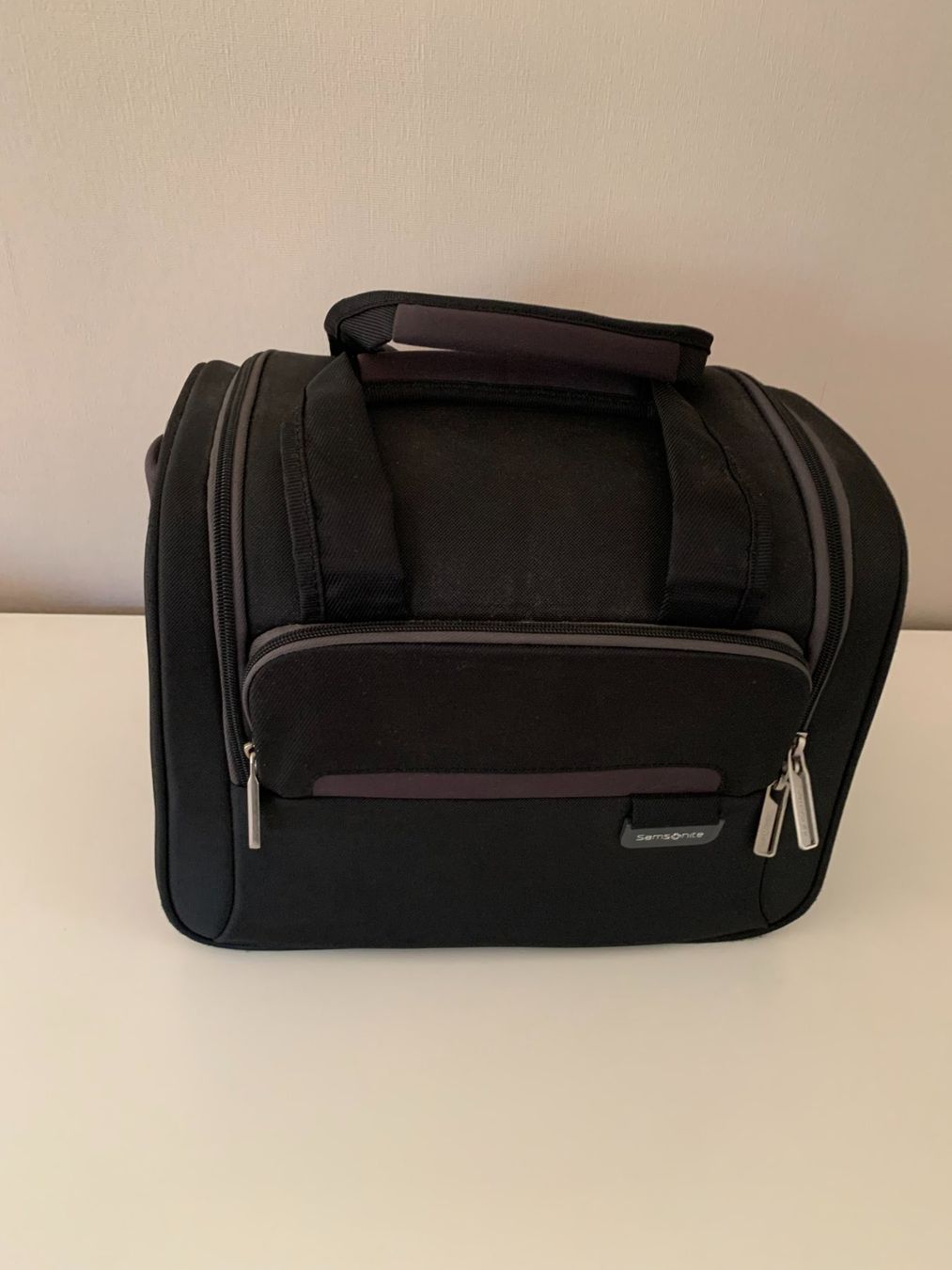 Samsonite Valigie: Beauty case Samsonite – Nuovo e nell'imballaggio originale da Senarclens venduto da Astra0759