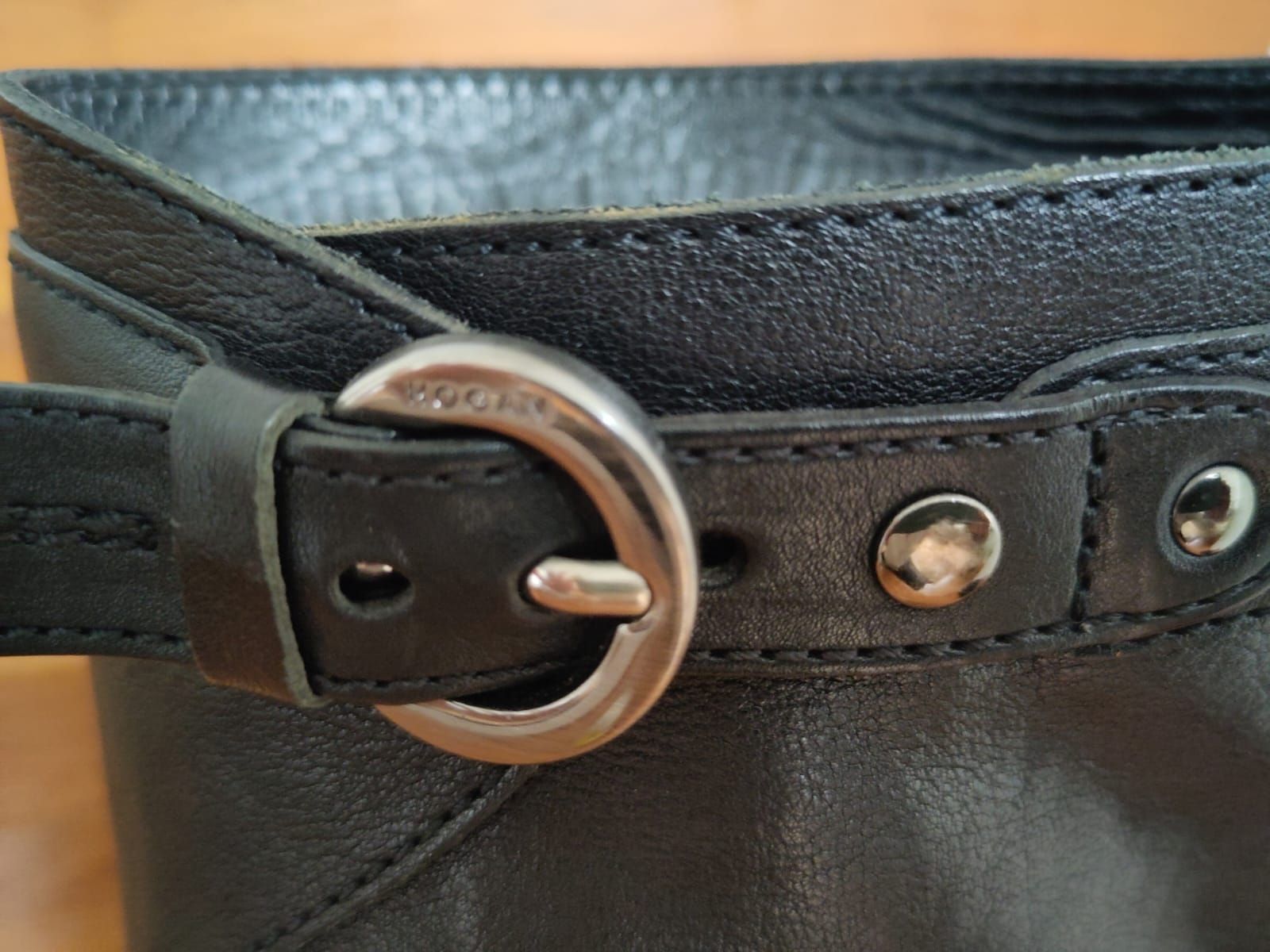 Hogan Scarpe da donna: Bottes noires Hogan en cuir avec boucle – Nuovo (secondo la descrizione) da Lausanne venduto da HelenaK 2