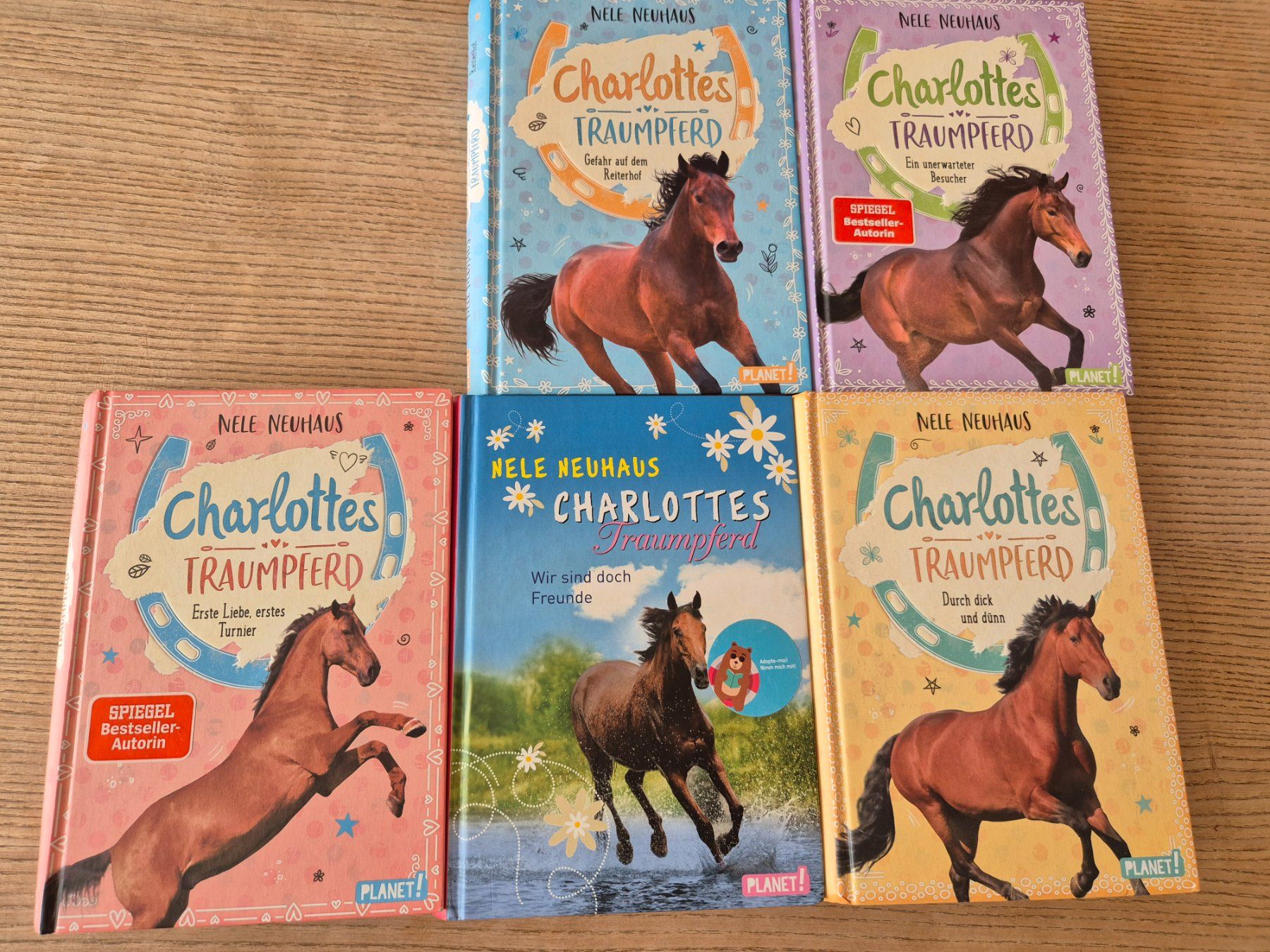 Bücher: Charlottes Traumpferd Serie – Gebraucht aus Bourguillon von sibzoy