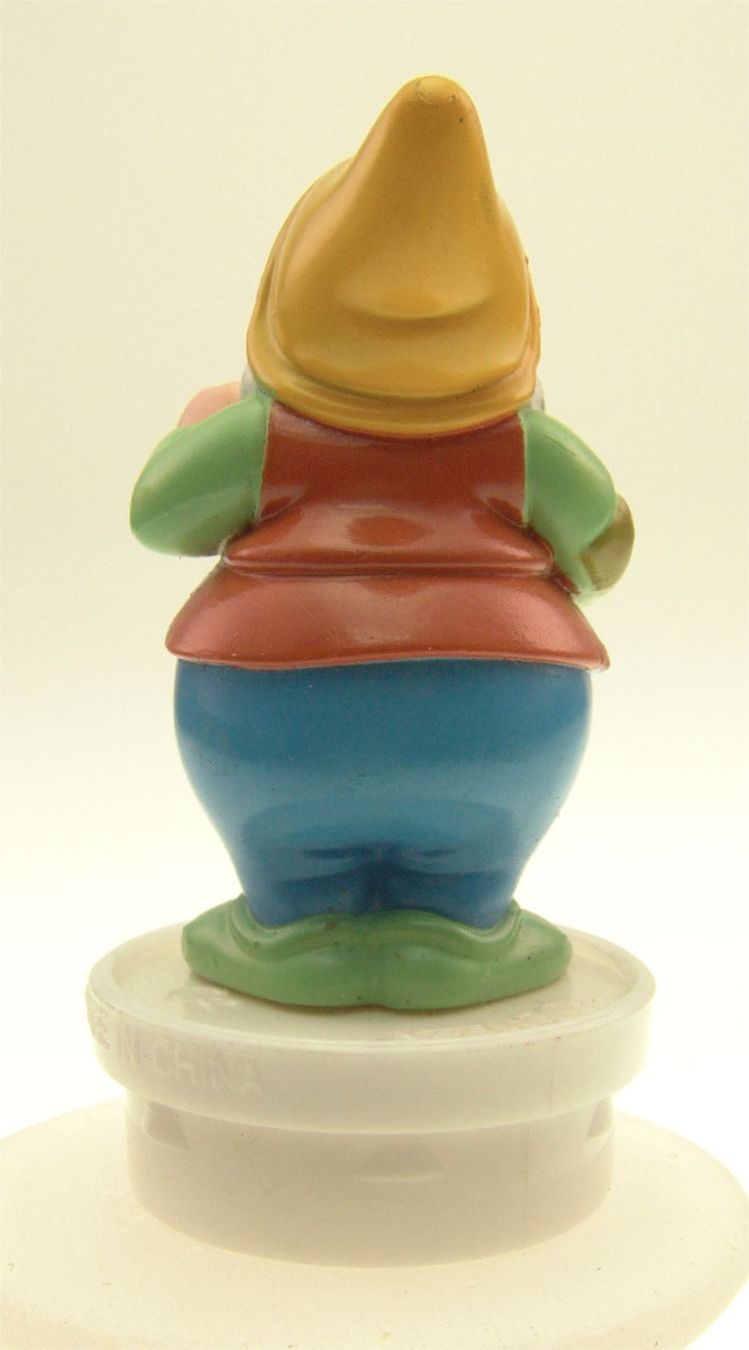 Disney Statuette: Zwerg Seppel Smarties Nestlé Disney – Usato da Langenthal venduto da TolleGeschenke2026 2
