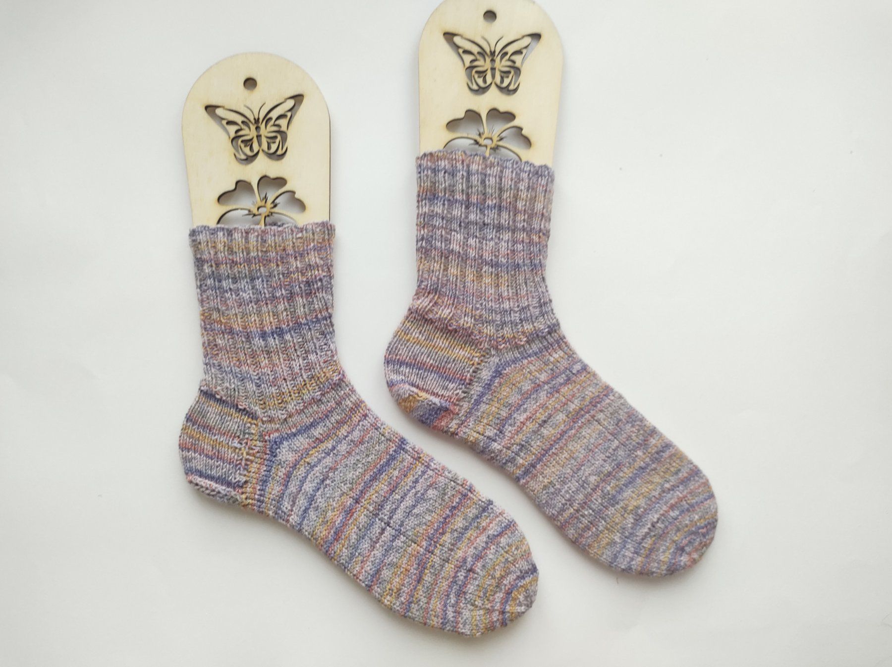 Calze: Socken handgestrickt Gr. 36/37 – Nuovo (secondo la descrizione) da Weite venduto da Uhu36uhu