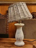 Tischlampe Landhaus Shabby Chic Rattan