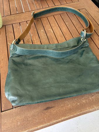 Thuskia Tasche zu verkaufen