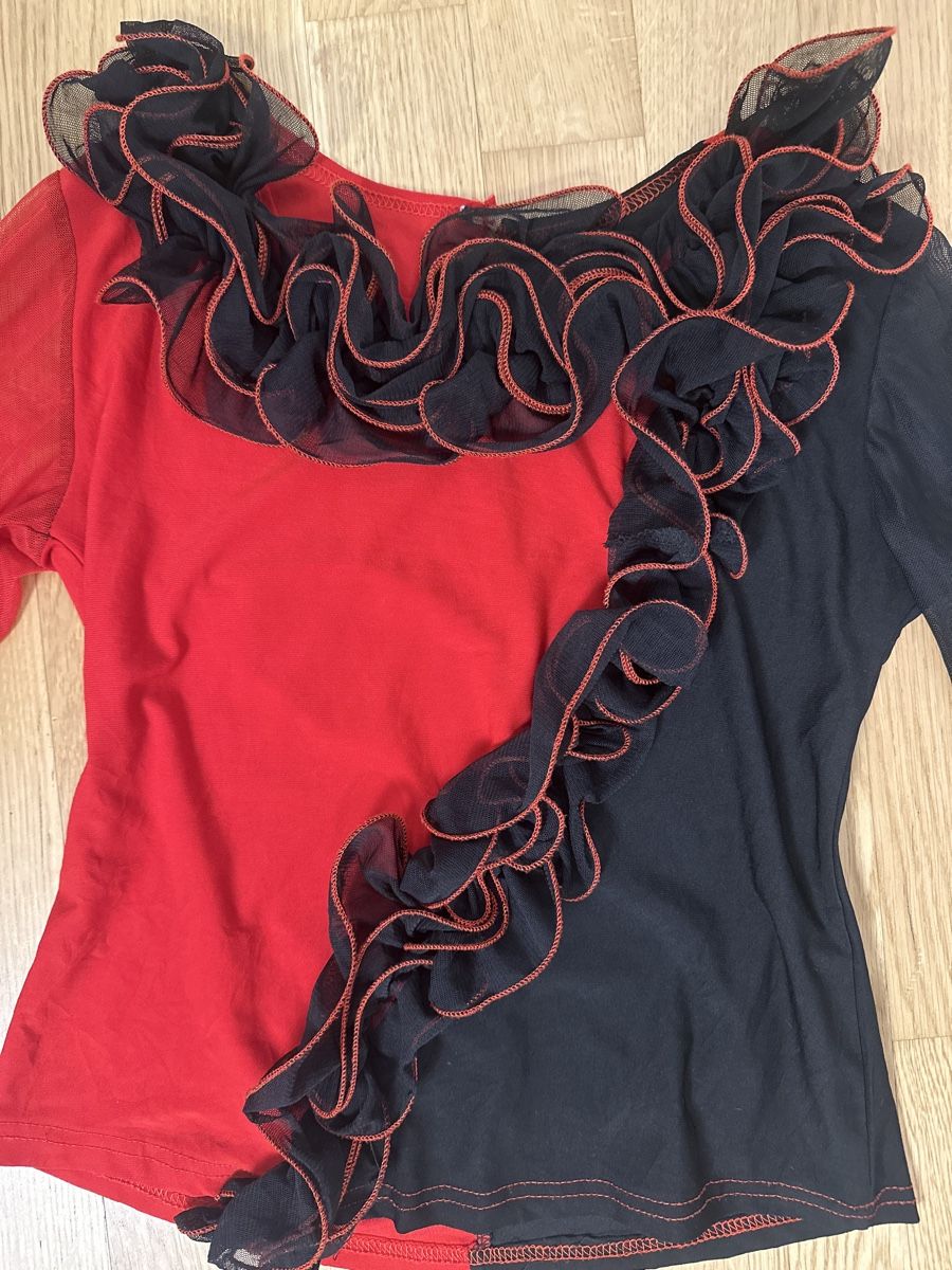 Top: Vintage Top – Usato da Neuenegg venduto da kar_smg9 1
