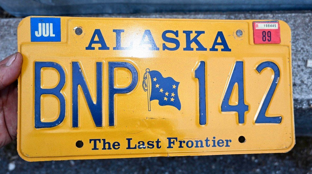 Insegne: US Nummernschild ALASKA 19?? the last frontier – Usato da Pfaffhausen venduto da mono_rec