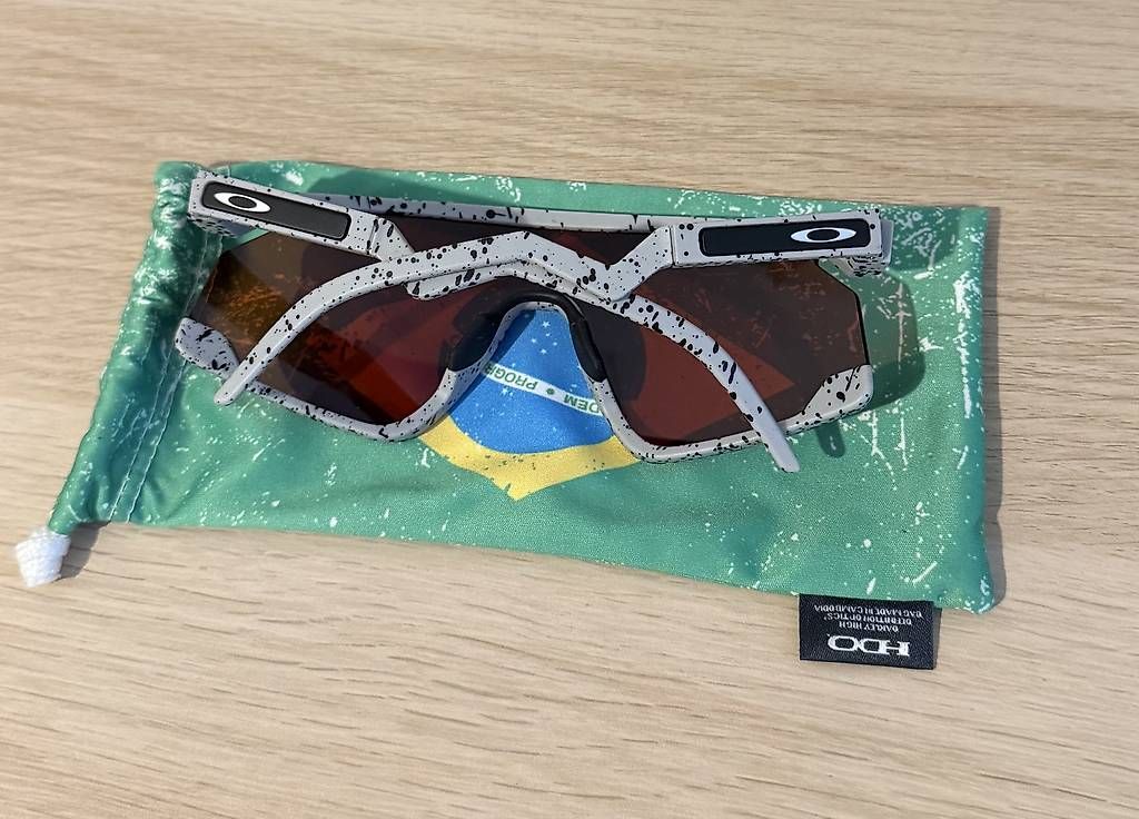 Oakley Lunettes & Verres: Oakley Sonnenbrille Custom – D'occasion à Niederrohrdorf par brasamare 2