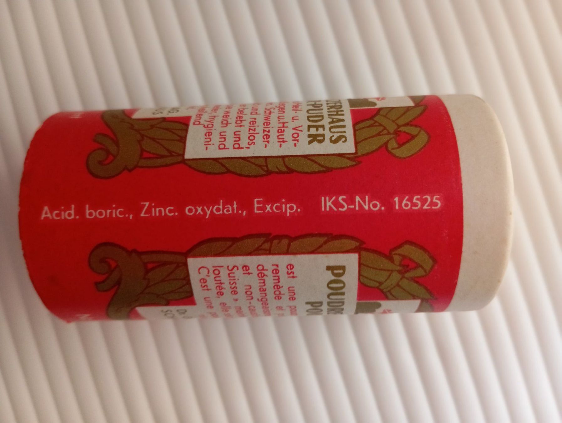 Altro in Decorazioni & Accessori: Antike ungeöffnete Wund- Kinder-Puder-Dose – Usato da Oberägeri venduto da baerghuus 3