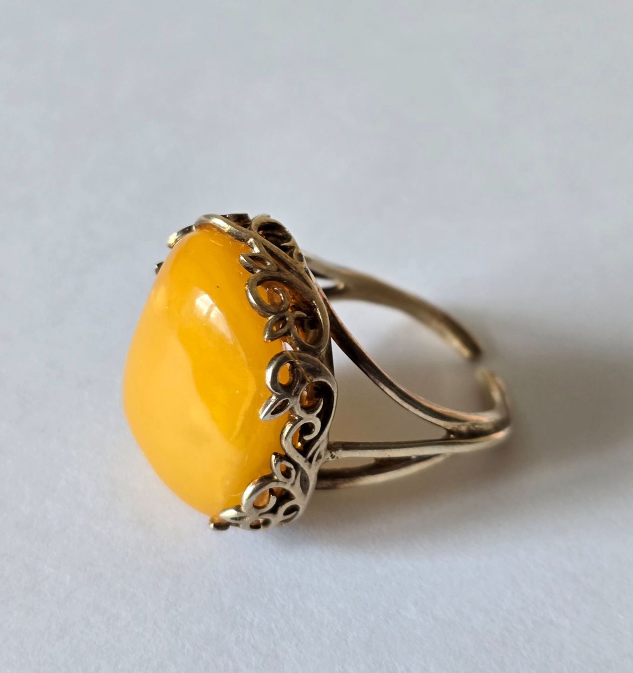 Anelli: Jugendstil Ring, 925 vergoldet, Bakelit od Bernstein – Usato da Rheinau venduto da MakalekaAloha 5