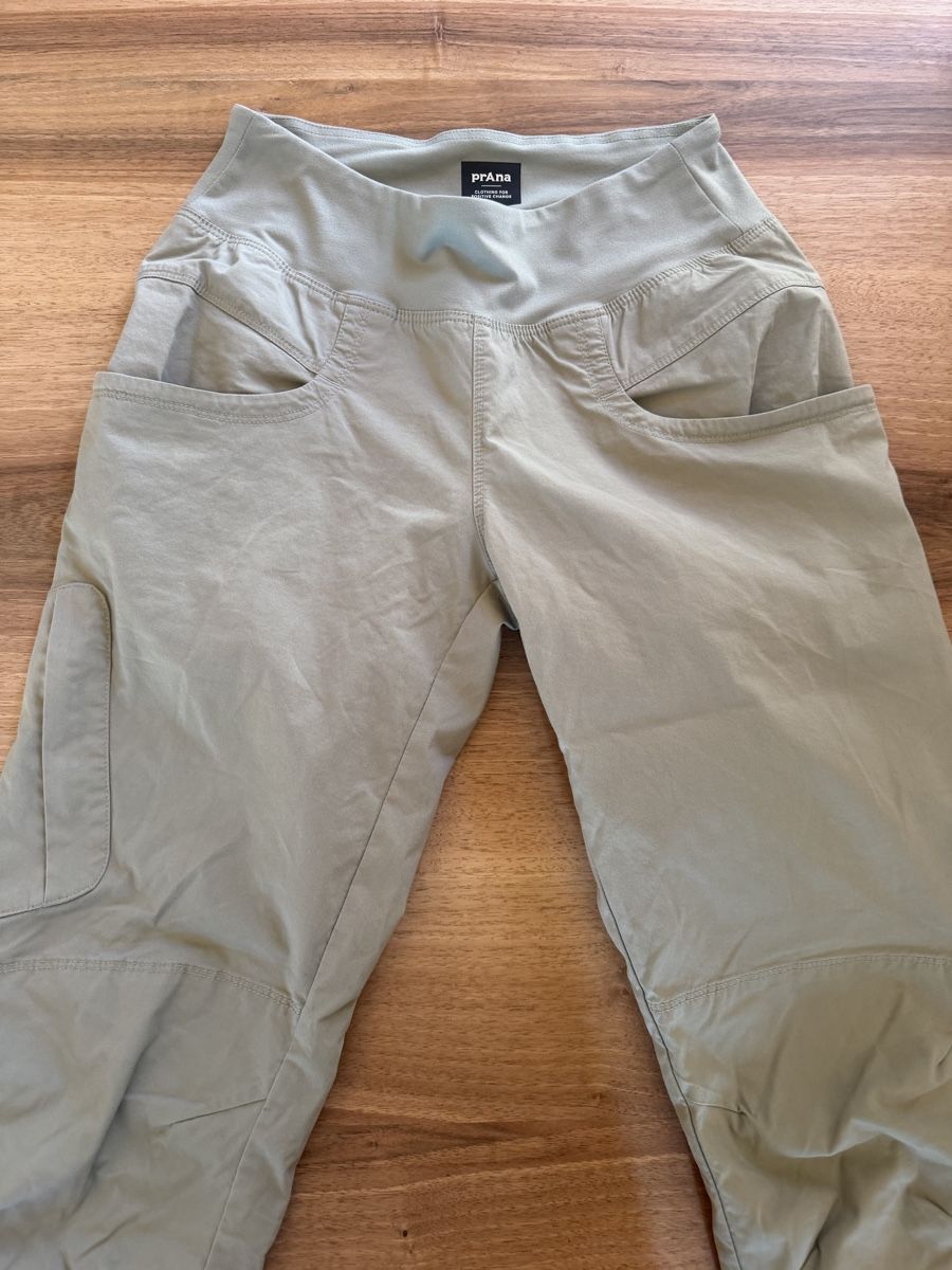Prana Pantaloni: prana freizeithose 7/8 hellkaki gr. s – Usato da Aarau Rohr venduto da smoky21
