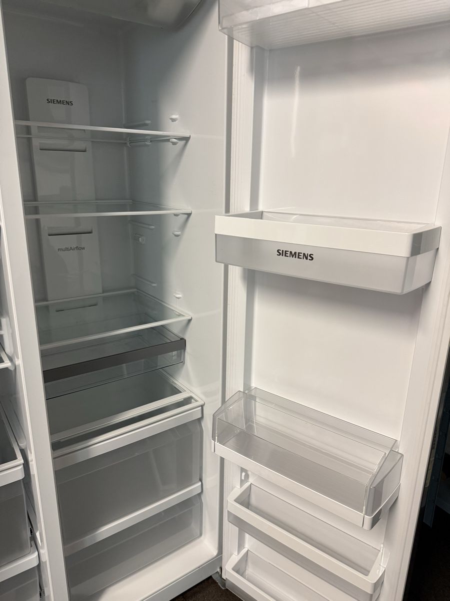 Frigoriferi: Siemens Side-by-Side Kühlschrank Edelstahl – Usato da Rothrist venduto da aaldino 3