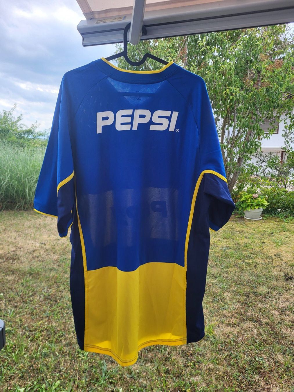 Nike Maillots de corps & Pantalons: Boca Junior Trikot – D'occasion à Hedingen par Gustavo98 1