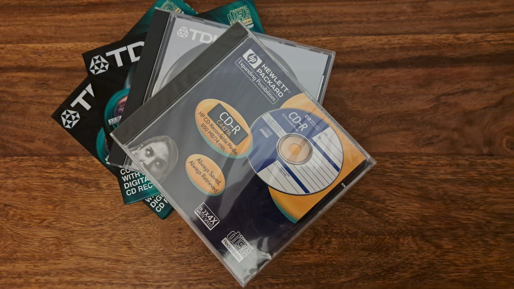 CD & DVD vergini: Rohlinge CDs & DVDs Set - HP, TDK, Imation – Nuovo e nell'imballaggio originale da Luzern venduto da xem_g8vs 2