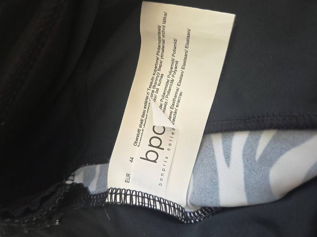 Costumi da bagno & Bikini: Badeanzug Bonprix – Nuovo (secondo la descrizione) da Wängi venduto da Bibo4. 3