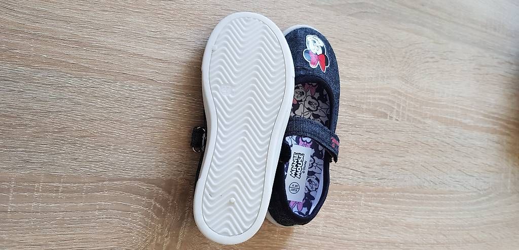 Scarpe per ragazzi: Mädchenschuhe Gr. 26 – Usato da Fahrweid venduto da iva_t2wl 2