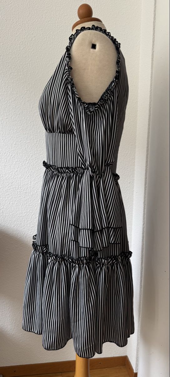 Maje Kleider: Robe Maje rayée volants taille 1 polyester neuve – Neu (gemäss Beschreibung) aus Morges von sandy069 2