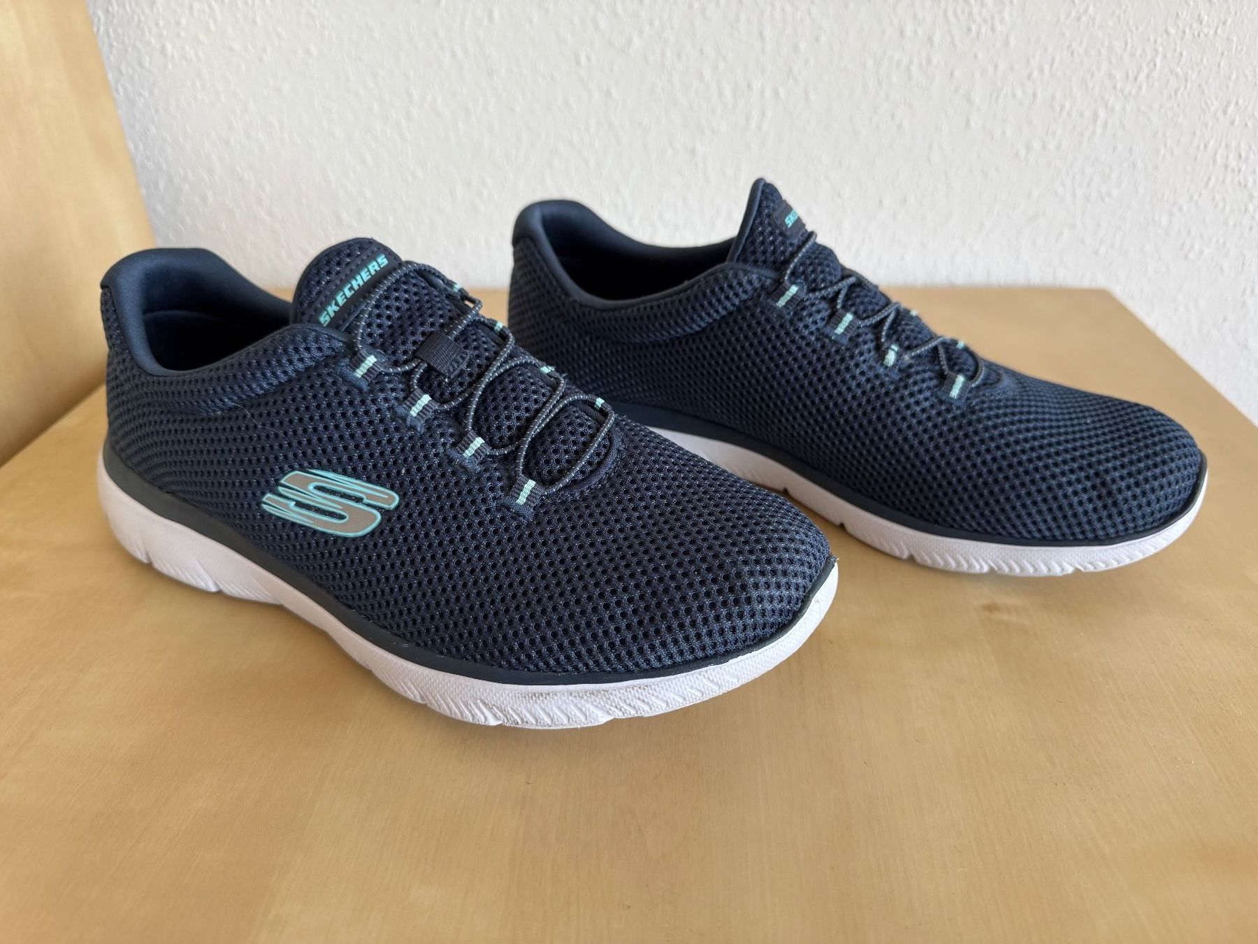 Skechers Scarpe da donna: SKECHERS MEMORY FOAM – Usato da Luzern venduto da Ankerli 3