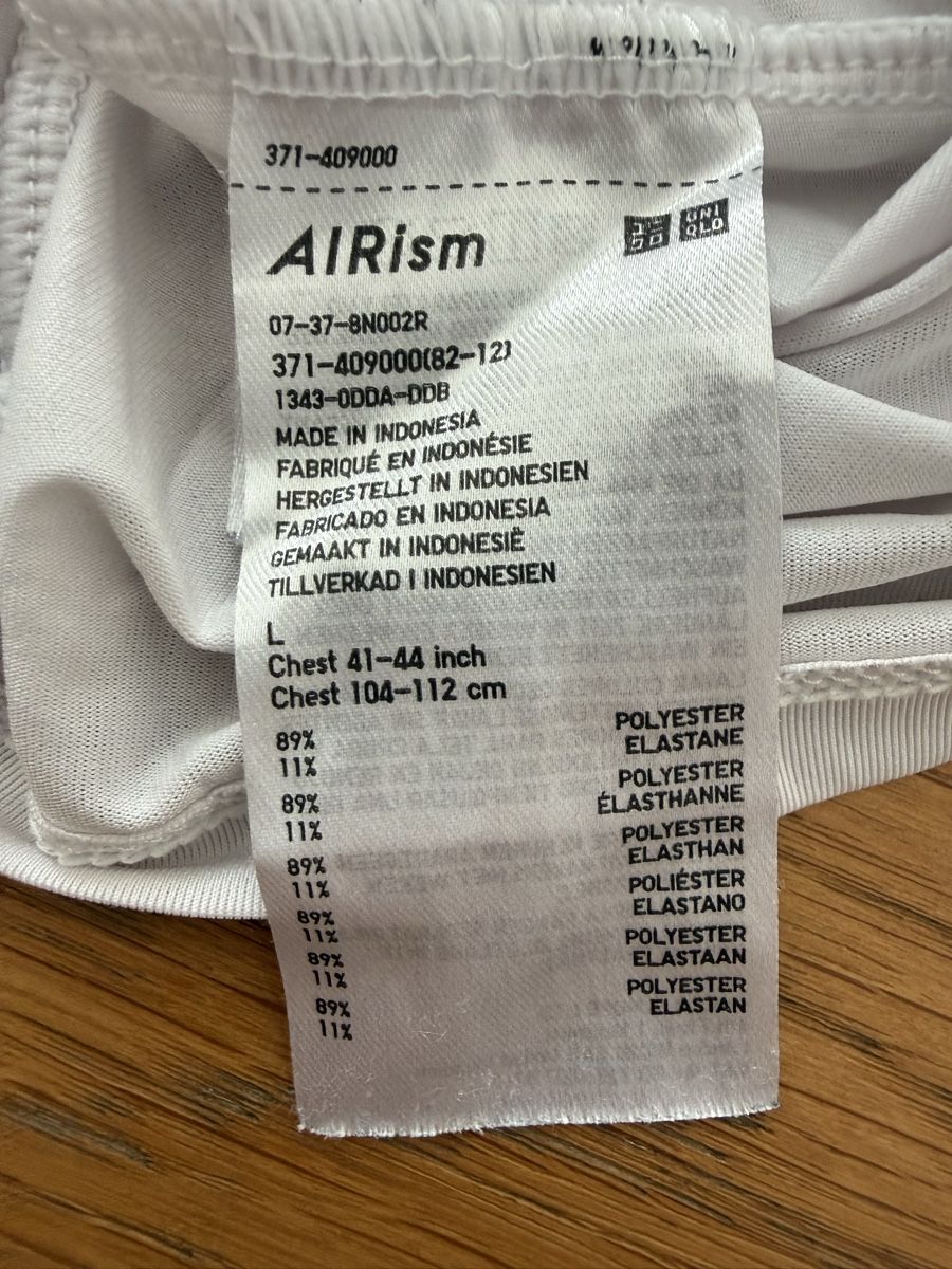 Uniqlo T-shirt: Uniqlo Basic Herren T-Shirt Gr. L – Usato da Rubigen venduto da dor_kb9s 2