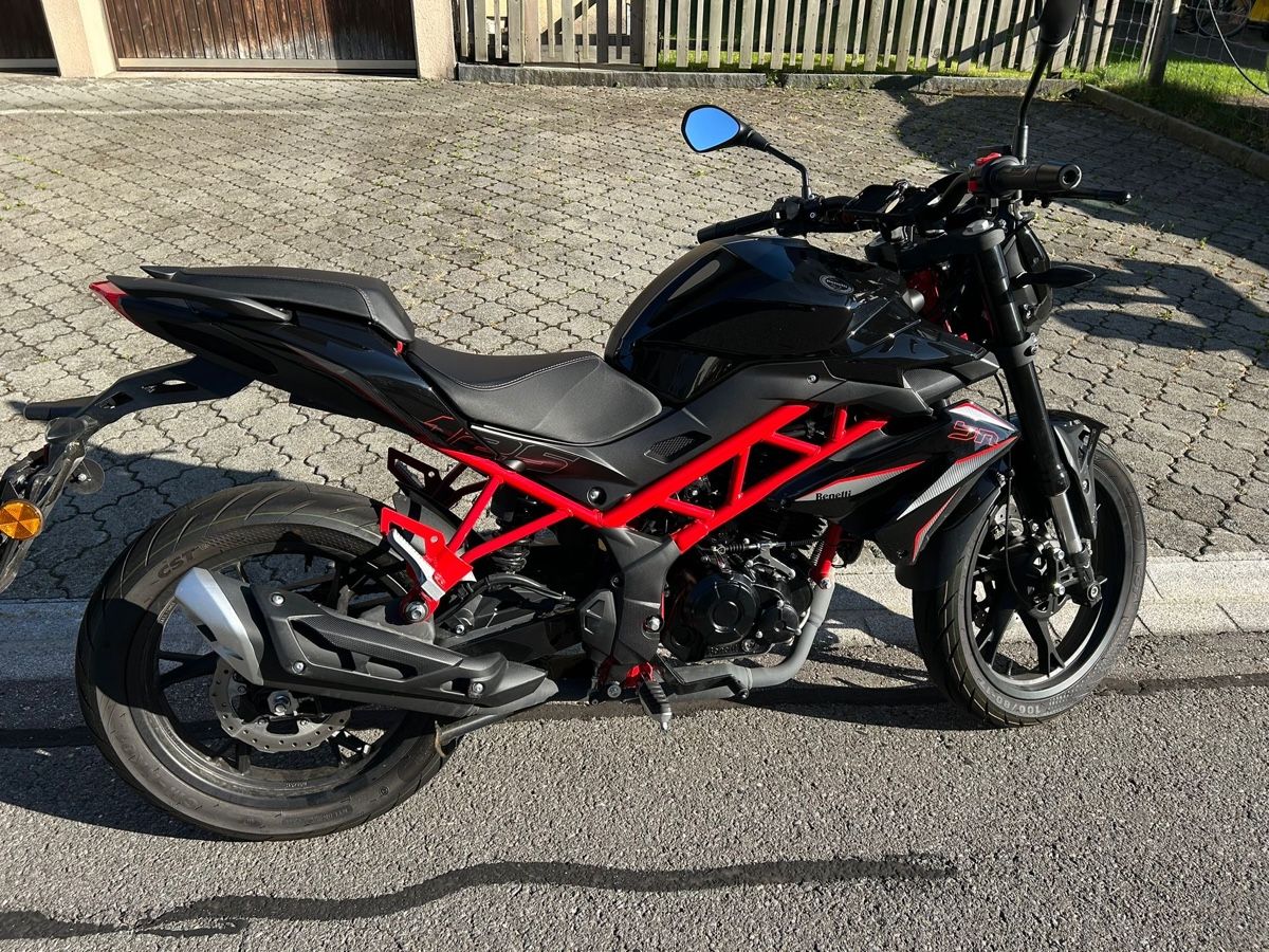 Benelli Strada: Benelli BN 125 – Usato da Cham venduto da dej4vue
