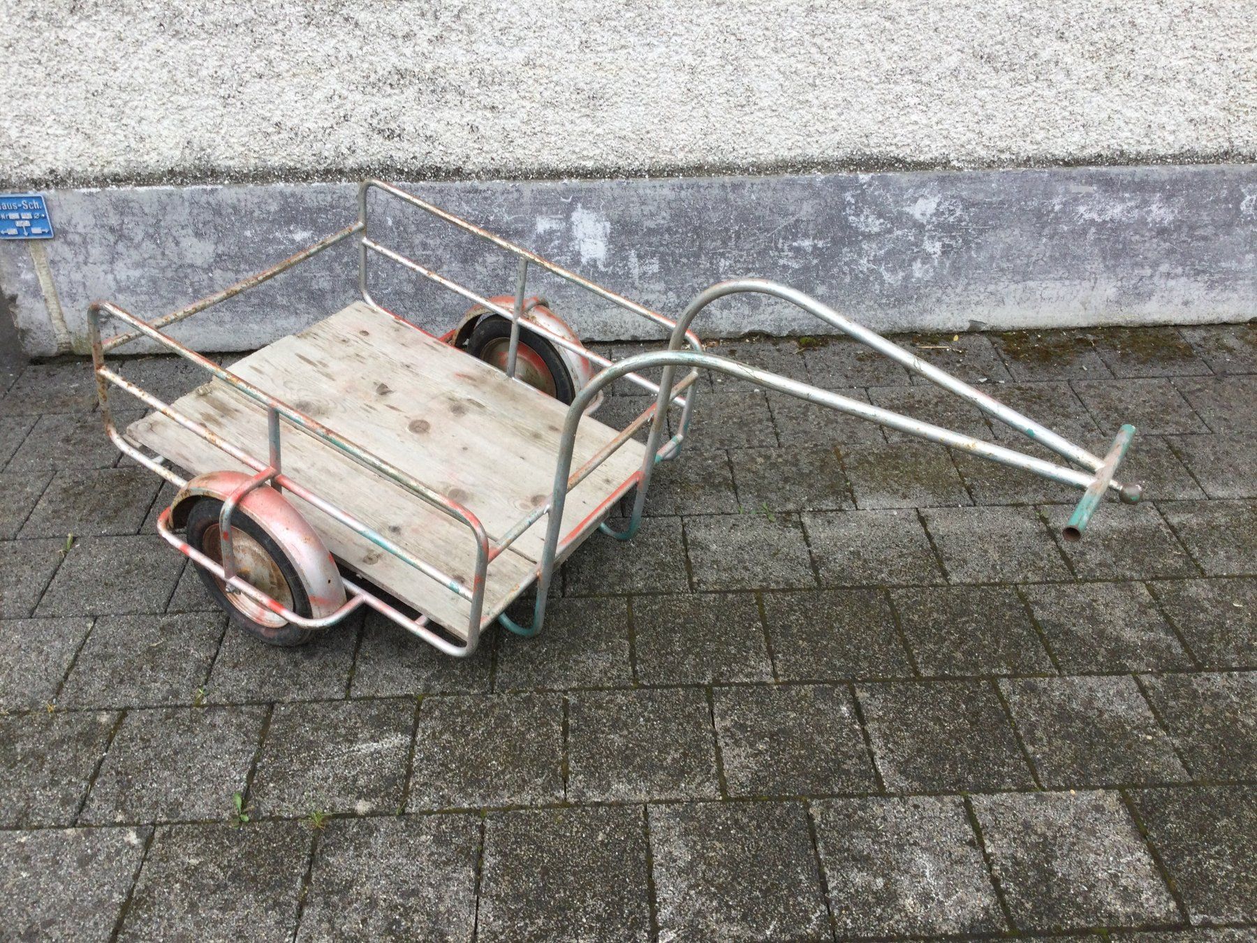 Puch Ciclomotori: Zum Restaurieren gebrauchter Velo oder Töffli Anhänger – Difettoso da Wangen SZ venduto da kuriosum12