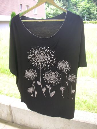 Schwarzes, weites T-Shirt, Gr. L