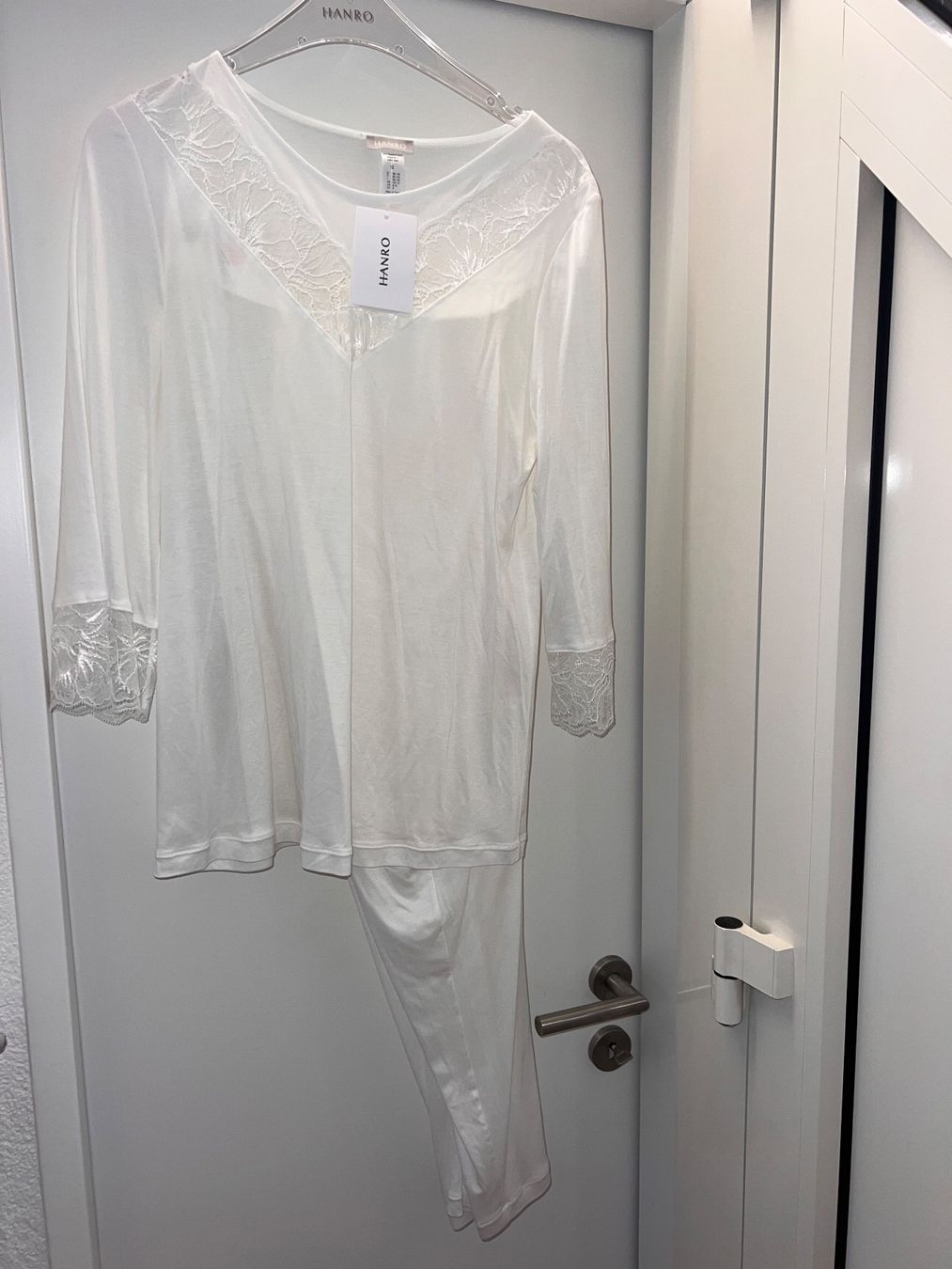 Hanro Negligees & Pyjamas: Pyjama HANRO M neu weiss – Neu (gemäss Beschreibung) aus Dornach von samuti