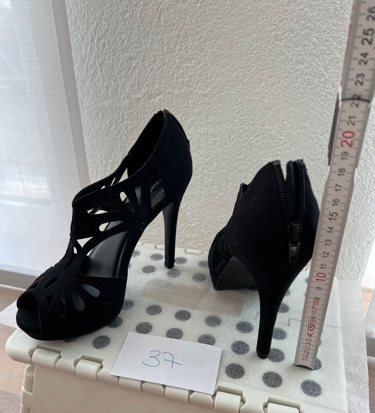 Dosenbach Scarpe da donna: Schwarze Pumps - ungetragen – Nuovo (secondo la descrizione) da Jona venduto da n.ferrari 2