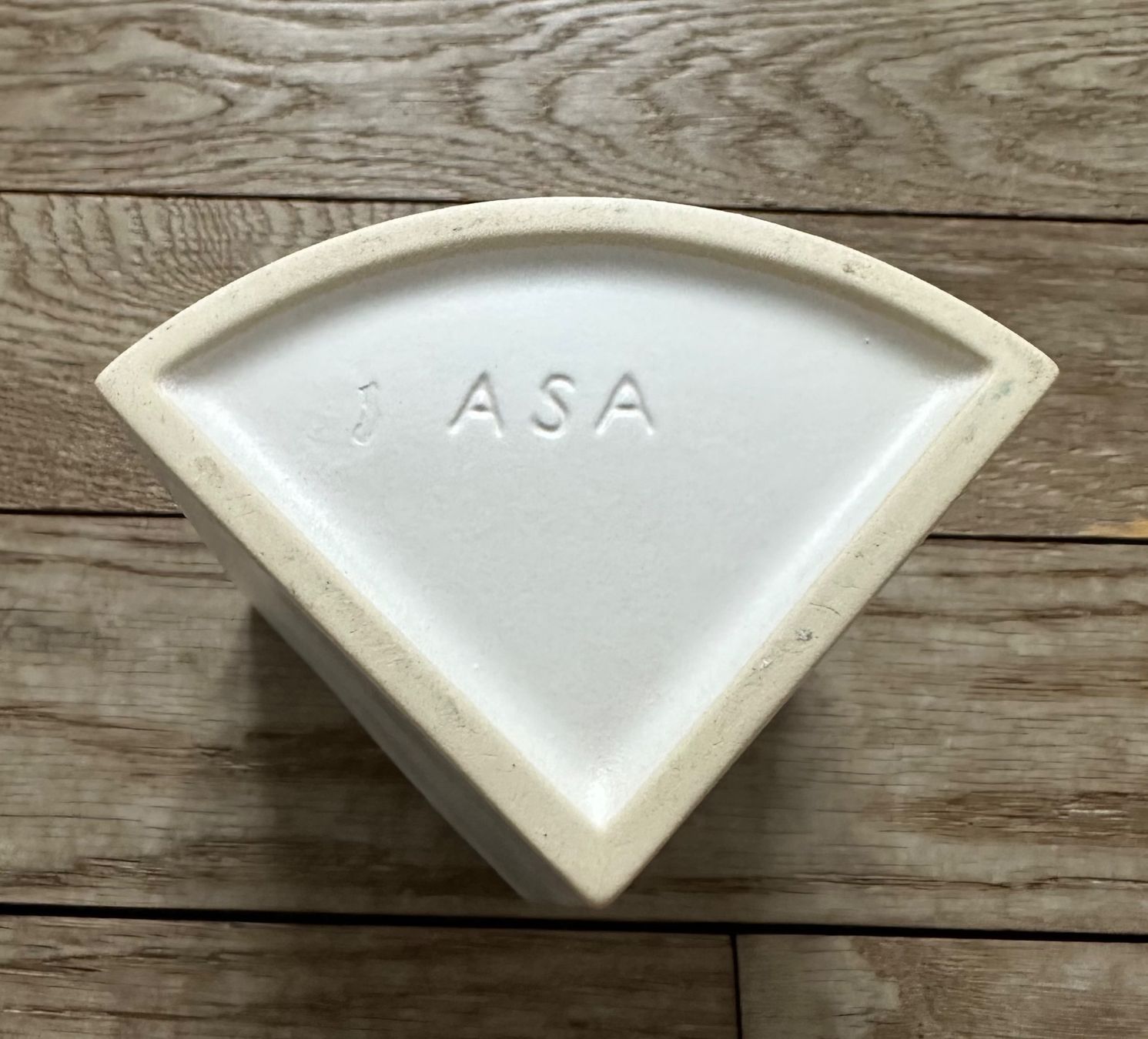ASA Selection Vasi & Recipienti: Dreieckige Vintagevase ASA – Usato da Luzern venduto da Mamutpe 2