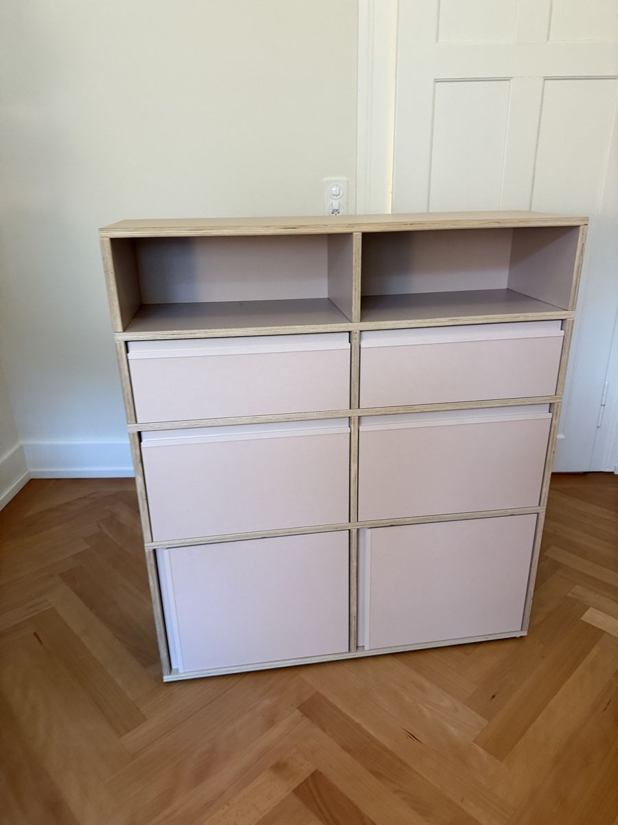 Tylko Regale: Tylko Regal – Gebraucht aus Zürich von Mitch3000