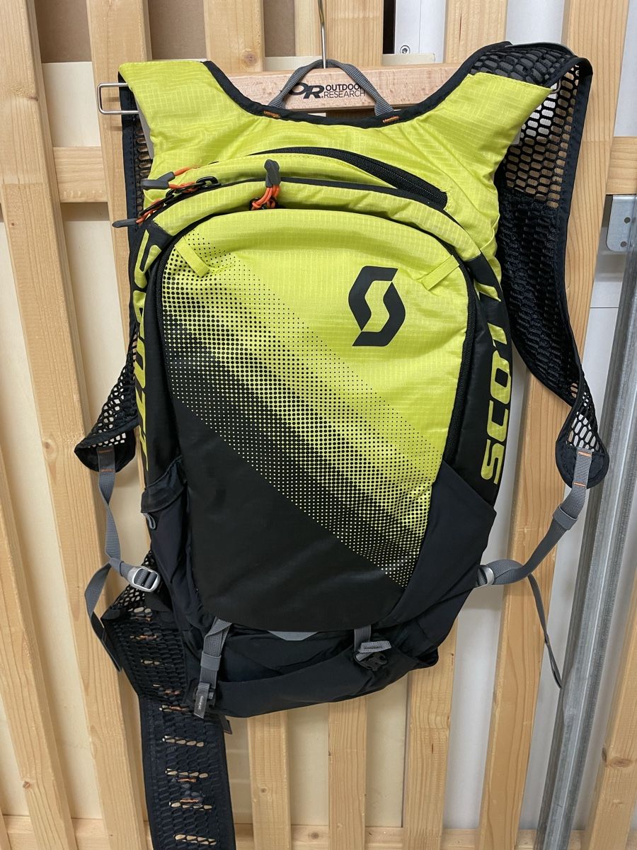 Scott Zaini: Scott sac protector – Usato da La Tour-de-Trême venduto da jul_l8fs