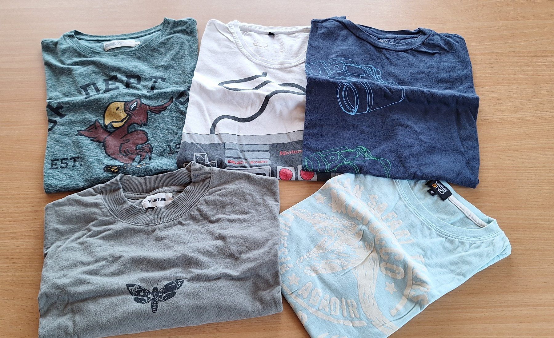 Lotti di vestiti: T-Shirt Set "M" – Usato da Balzers venduto da Loona7