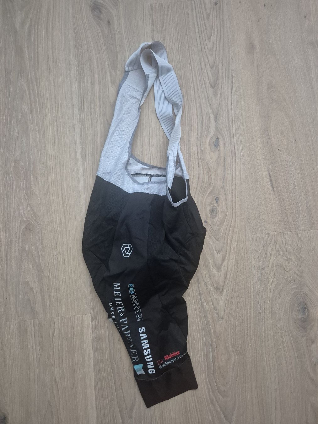 Pantalons: Verge Fahrradhose – D'occasion à Steinhausen par des_zv87