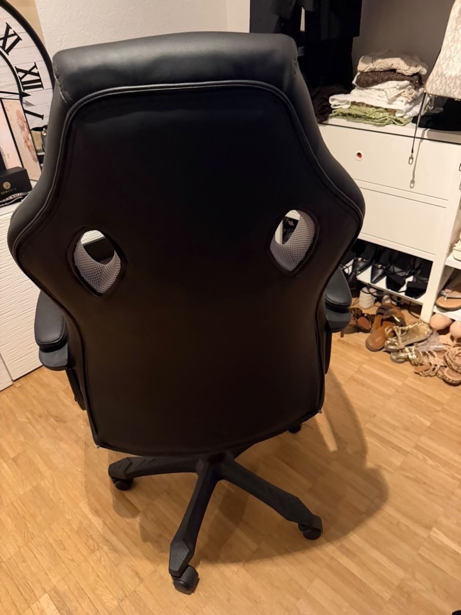 Sedie: Bürostuhl Schwarz Grau Kunstleder – Usato da Gossau ZH venduto da lim_67nn 2