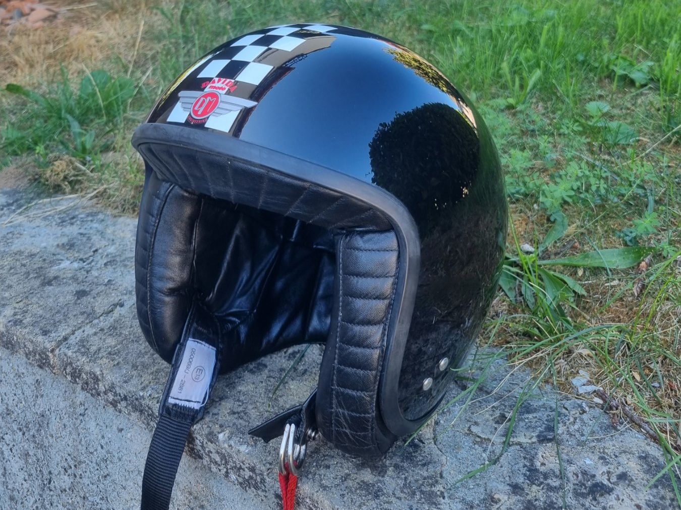 Caschi & visiere: Casque moto Davida homologué – Usato da Montet (Broye) venduto da rockabillyboy
