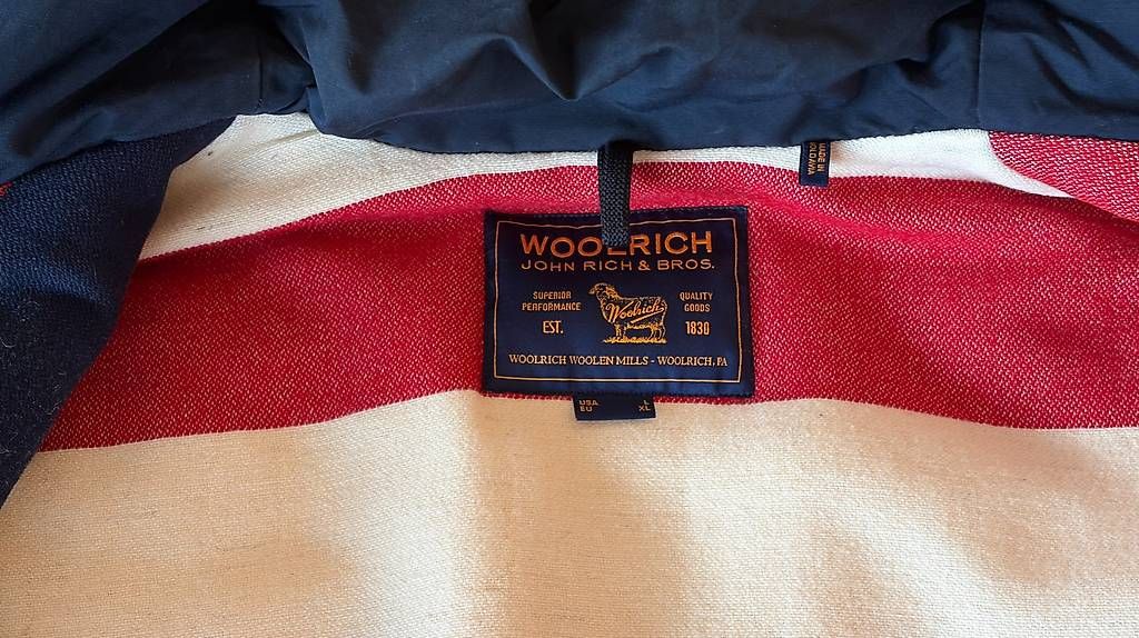 Cappotti: WOOLRICH Parka "USA" – Usato da Zug venduto da tho_b78v 3