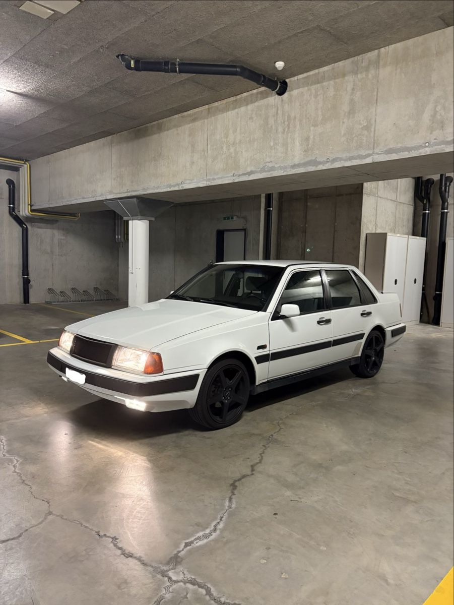 Volvo Automobili: Volvo 460 2.0 GLE  – Usato da Luzern venduto da alm_w86n 2