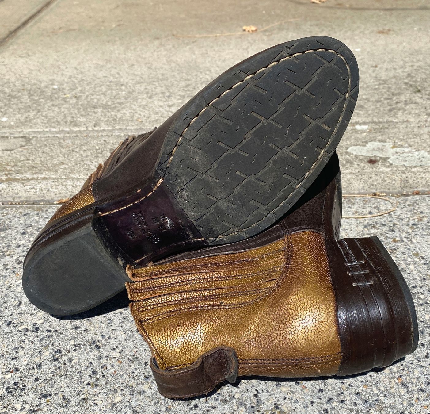 Moma Damenschuhe: MOMA Schuhe – Gebraucht aus Grafenried von 3322 3