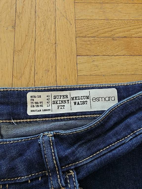 Jeans: Jeans, Grösse 40 – Gebraucht aus Samedan von t_p_8nvs 3