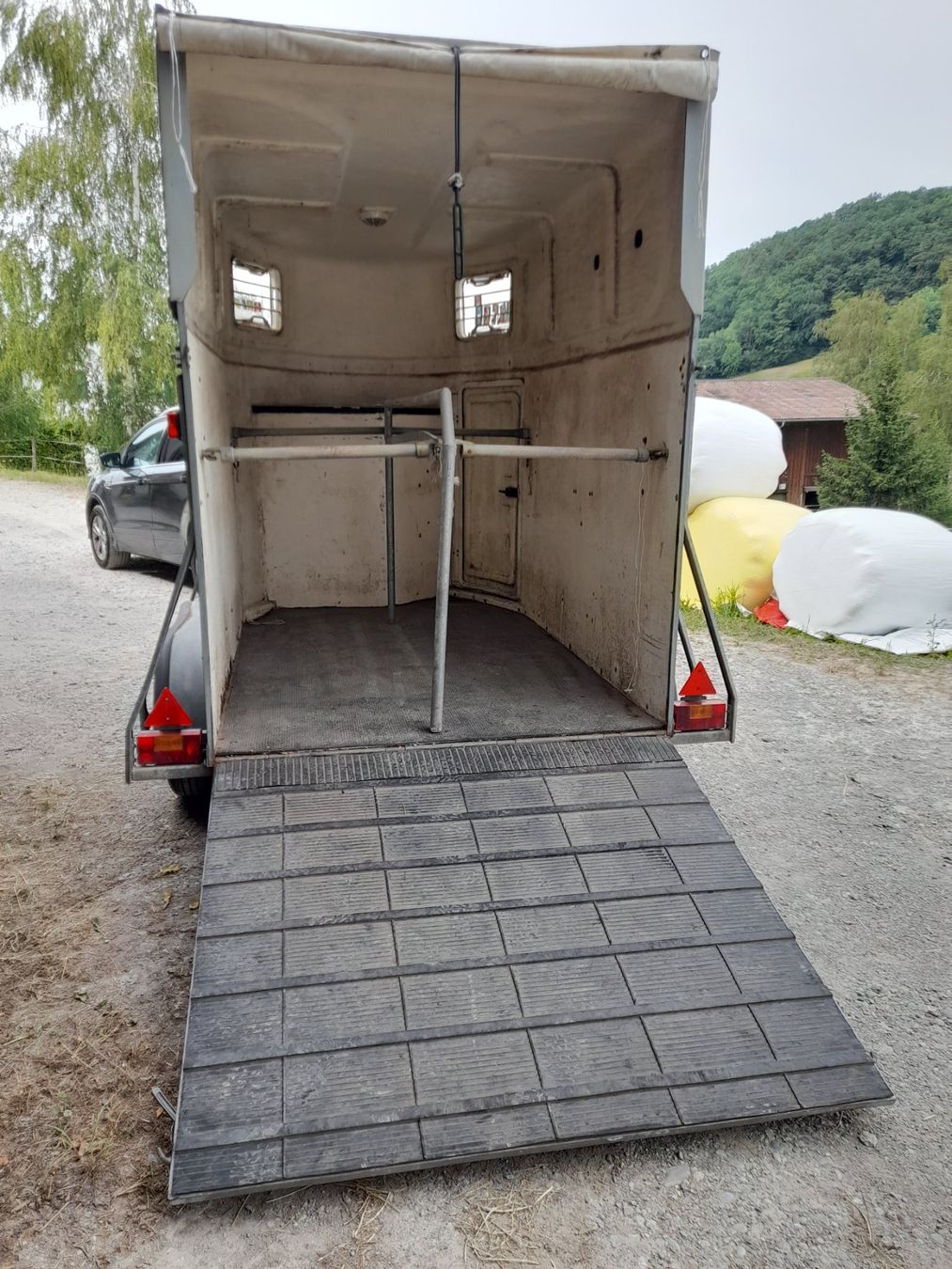 Remorques: Pferdeanhänger – D'occasion à Weiach par Mbaeumli 1