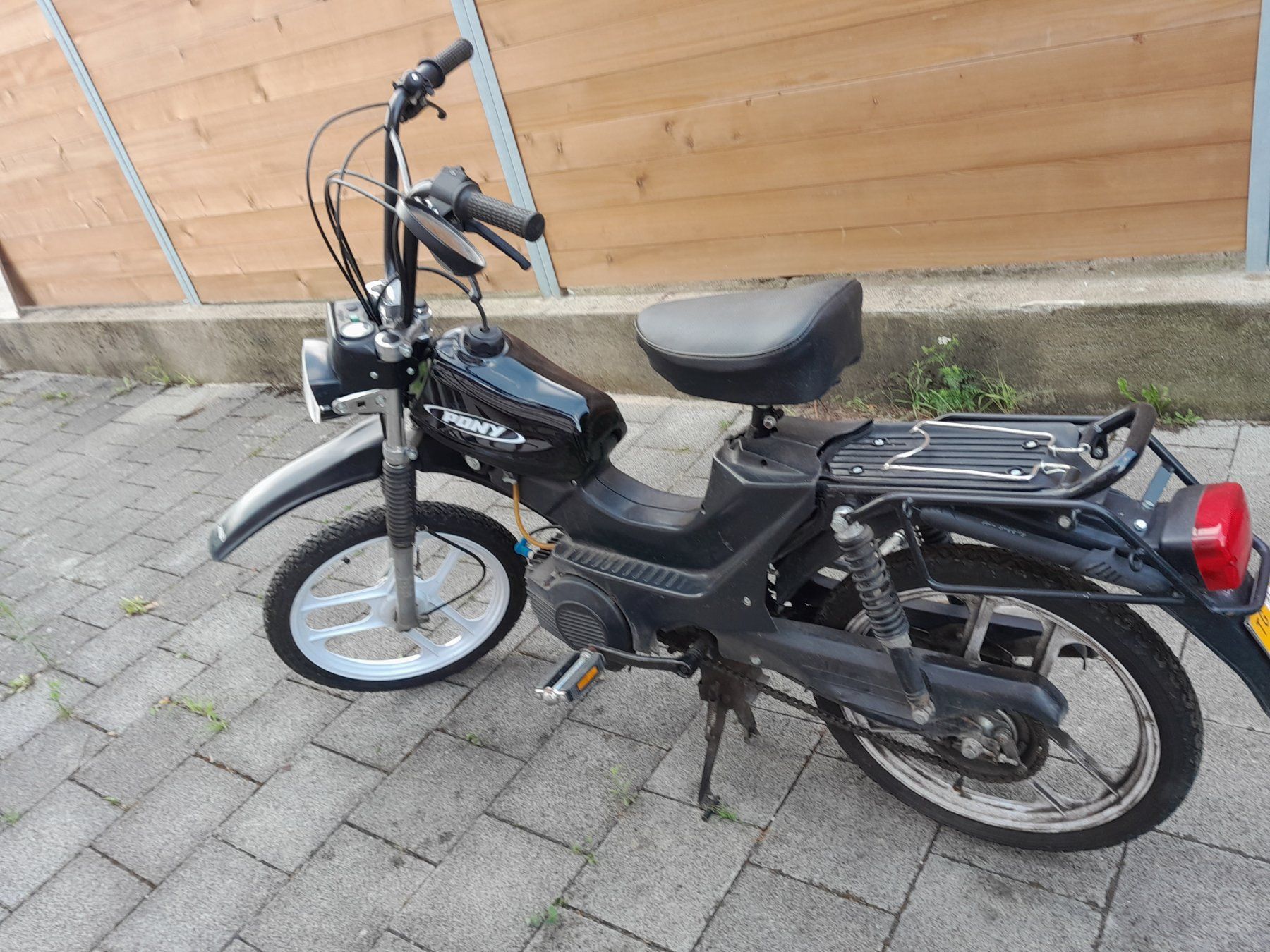 Pony Mofas: Mofa Pony – Defekt aus Lommis von rosiii