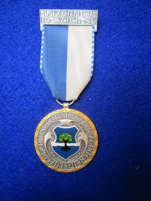 Medaglie: Luzerner Stich 1985 email. Gemeindewappen Luthern - goldene – Nuovo (secondo la descrizione) da Luzern venduto da Horoskop1