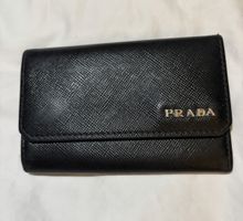 PRADA Schlüsseletui ab CHF 1.-