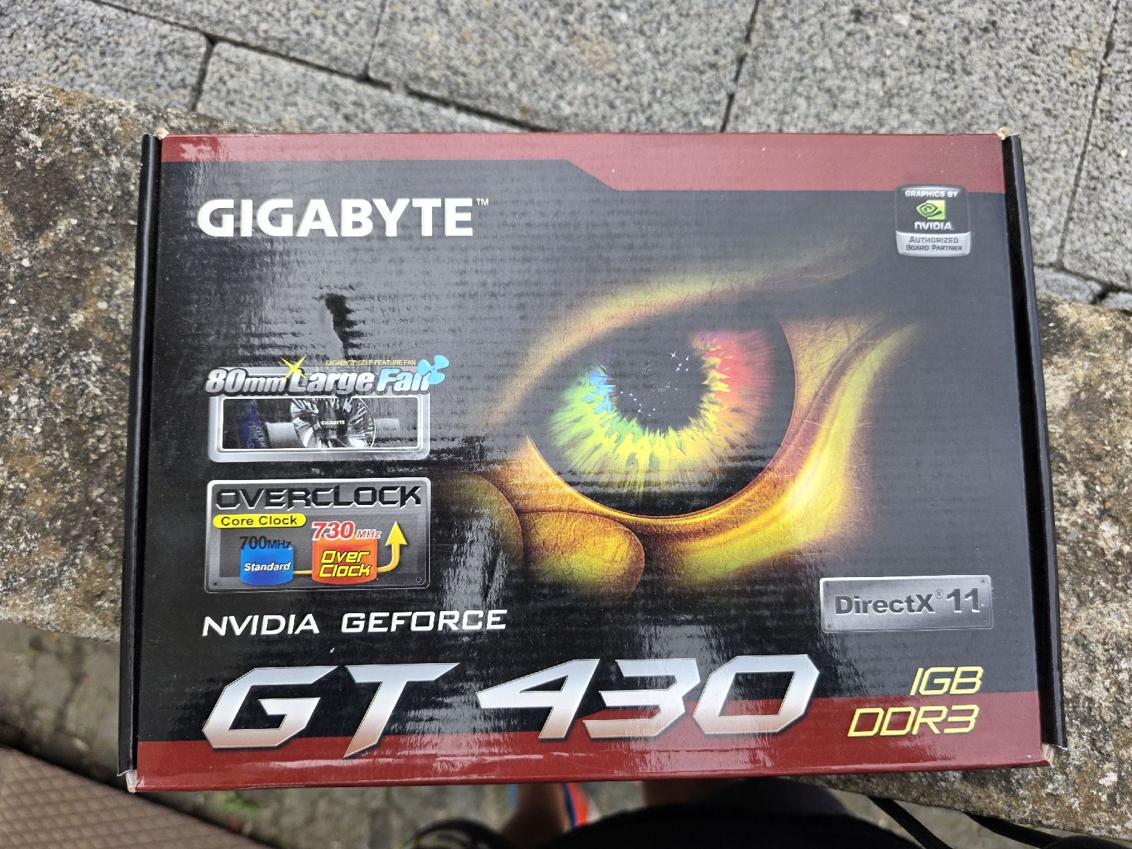 Nvidia Schede grafiche: Gigabyte Nvidia GeForce GT 430 und Ram Module – Nuovo e nell'imballaggio originale da Suhr venduto da MrvicaAG