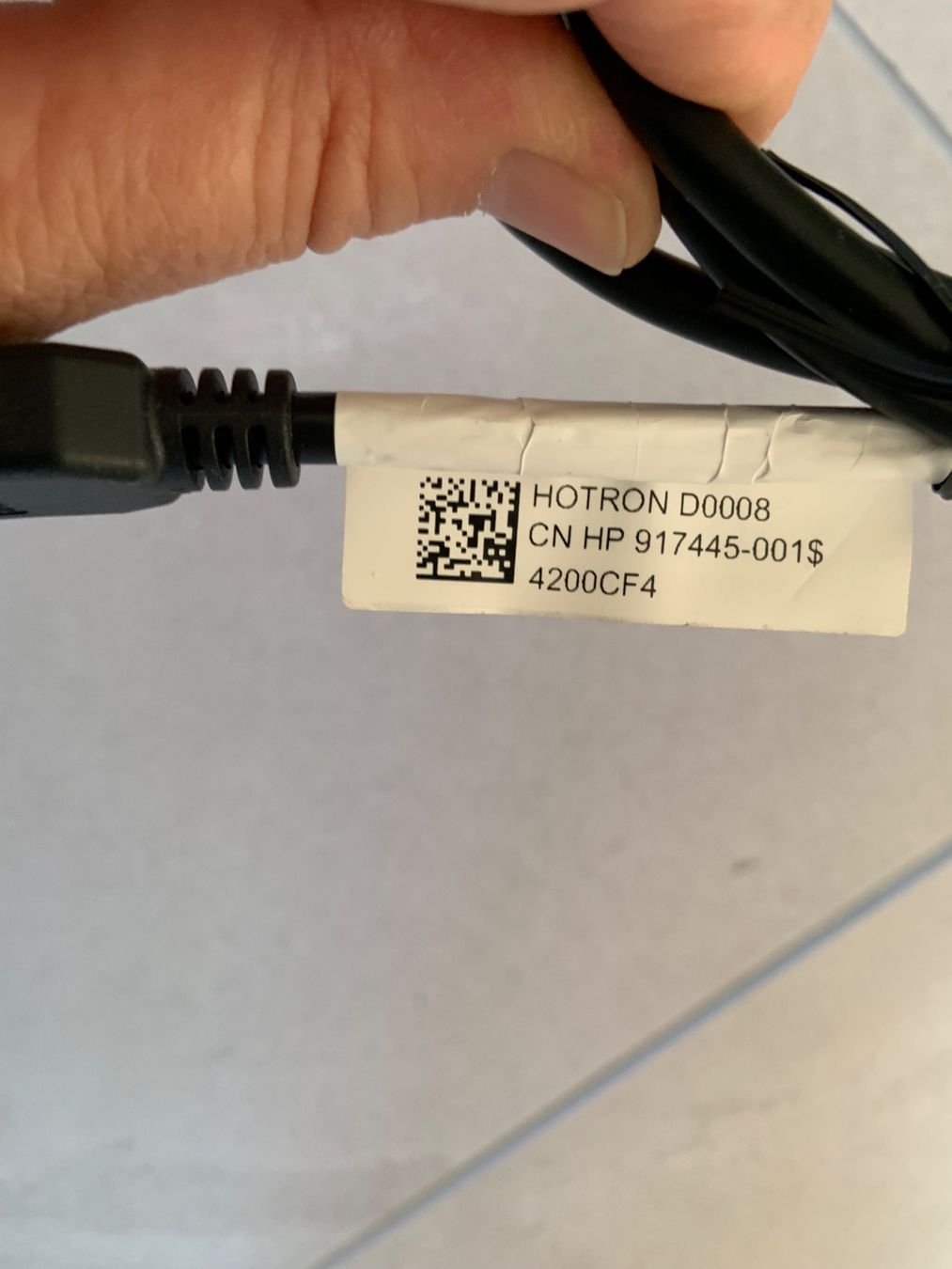 Hewlett Packard Cavi: HDMI Kabel HP 917445-001 schwarz – Nuovo (secondo la descrizione) da Giswil venduto da Pingu109 1