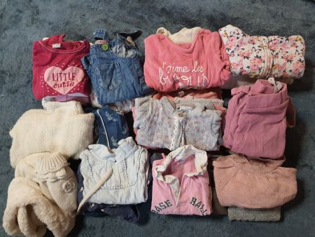 lot d'habits fille 74 automne-hiver