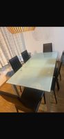 Esstisch Glas Metall chrom 6 Stühle Kunstleder schwarz