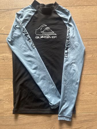 Quiksilver Rashguard long sleeve size 14-L-G blue black